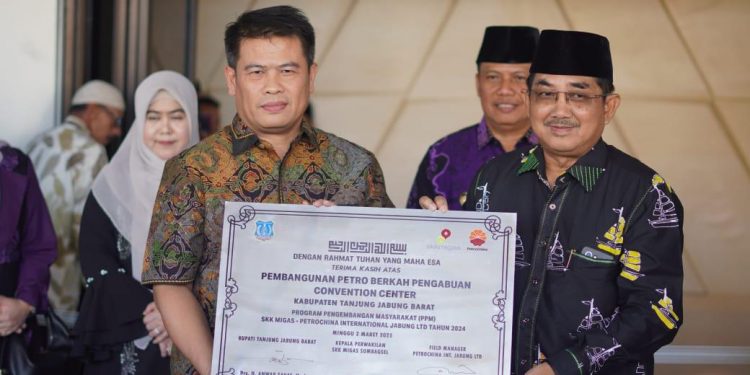 Bersama Pemkab Tanjab Barat, PetroChina International Jabung Ltd Resmikan Gedung Petro Berkah Pengabuan Convention Center