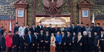 DPRD Gelar Paripurna Pelantikan Samsul Riduan Sebagai Waka DPRD