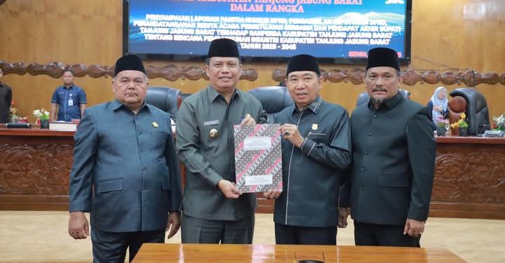 Paripurna DPRD Tanjabbar, Dengarkan Pendapat Akhir Bupati dan Ranperda Pembangunan Industri Tahun 2025-2045