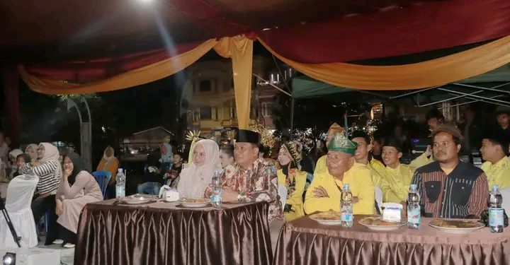 Wabup Tanjab Barat Hadiri Pagelaran Tari Inai, Tegaskan Komitmen Lestarikan Budaya Daerah