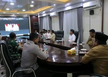 Bupati Tanjab Barat Ikuti Peluncuran Logo dan Tema HUT ke-80 RI Secara Virtual