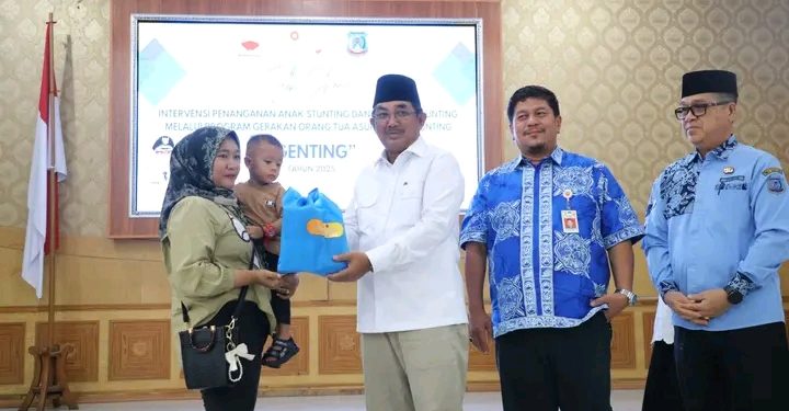 Pemerintah Kabupaten Tanjung Jabung Barat Gelar Talkshow dan Penyaluran Bantuan melalui Gerakan Orang Tua Asuh Cegah Stunting (GENTING)