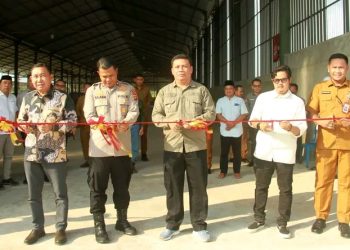 Wakil Bupati Tanjab Barat Resmikan PT. Anugrah Pinang Bersama di Desa Muntialo, Dorong Pertumbuhan Ekonomi dan Serapan Tenaga Kerja