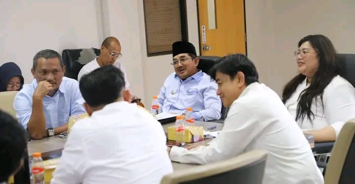 Tanggapi Kebutuhan Air Bersih, Pemkab Tanjab Barat Kaji Sistem SPAM Batam