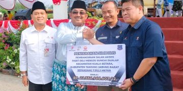 Berikan Bantuan Pembangunan Jalan Parit Deli – Sungai Dualap, Bupati Tanjab Barat Apresiasi SKK Migas – PetroChina