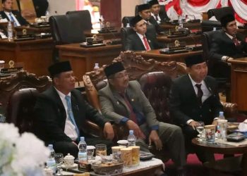 Bupati Bersama DPRD Tanjung Jabung Barat Dengarkan Pidato Presiden RI Dalam Rangka HUT RI Ke-80