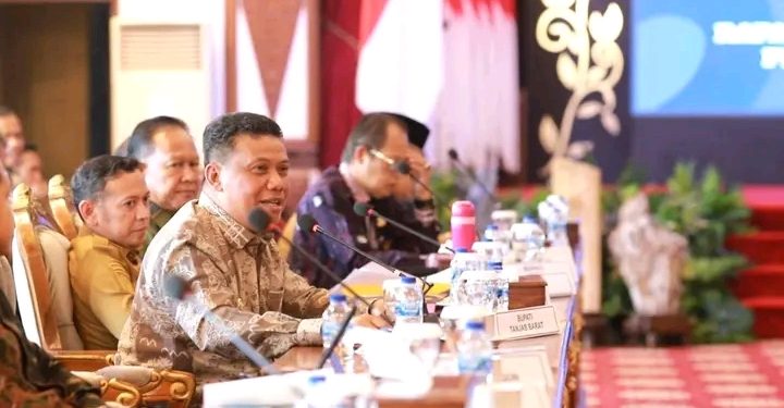 Wabup Tanjab Barat Ikuti Rakor Infrastruktur Provinsi Jambi, Soroti Perbaikan Jalan Strategis