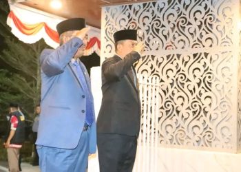 Bupati UAS dan Wabup Katamso Ikuti Upacara Kehormatan dan Renungan Suci