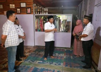 Bupati UAS Tegaskan Program Bedah Rumah Jadi Prioritas