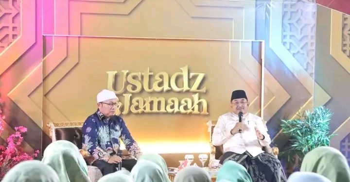 Jadi Penceramah di Acara Ustadz dan Jamaah, Bupati UAS Sampaikan Pentingnya Meningkatkan Ukhuwah Islamiyah dan Mempererat Persatuan Bangsa
