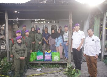 Kolaborasi Berbagi Untuk Sesama, Sekwan, Menwa dan IARMI Tanjab Barat Berikan Bantuan