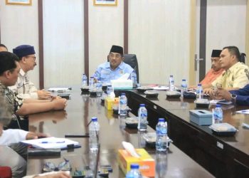 Bupati UAS Terima Audiensi RoeKI, Bahas Hilirisasi Kelapa Nasional