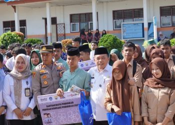 Gubernur Al Haris Komitmen Tingkatkan Pendidikan di Jambi