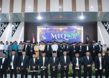 Wagub Sani Lantik Dewan Hakim MTQ Ke-54 Tingkat Provinsi Jambi