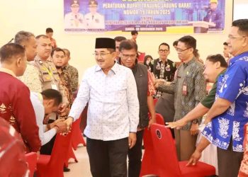 Bupati UAS Buka Sosialisasi RDTR Bram Itam Kiri 2025–2045, Tegaskan Pentingnya Kepastian Pemanfaatan Ruang