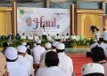 Hadiri Haul ke-9 KH Helmi Abdul Majid, Gubernur Al Haris Sampaikan Pentingnya Mencintai Ulama