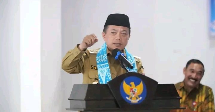 Gubernur Al Haris: Kepala Sekolah Figur Teladan Tentukan Budaya Sekolah dan Profesionalisme Guru