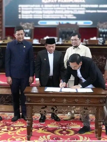 Gubernur Al Haris: Pengambilan Keputusan 4 Ranperda Tunjukkan Komitmen Pembangunan Provinsi Jambi