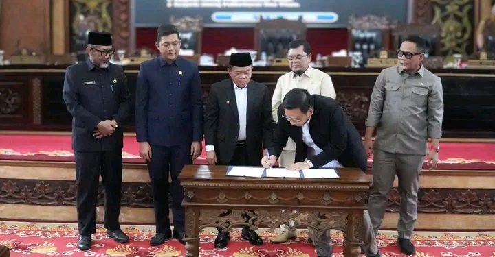 Gubernur Al Haris: Pengambilan Keputusan 4 Ranperda Tunjukkan Komitmen Pembangunan Provinsi Jambi