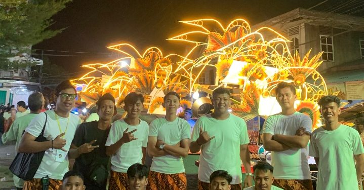 Sentuhan Modern di Tradisi Klasik, Banten X Arumi ‘Hipnotis’ Warga Tanjab Barat dalam Festival Arakan Sahur