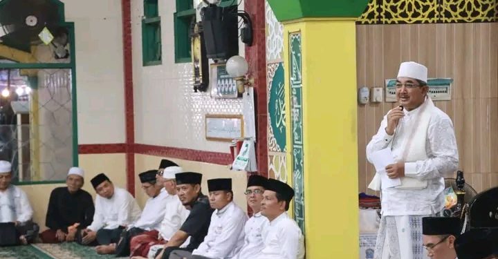 Pererat Silaturahmi, Pemkab Tanjab Barat dan UNJA Peringati Nuzulul Qur’an di Masjid Raya Al-Muttaqin