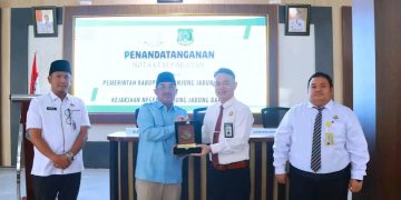 Pemkab Tanjab Barat–Kejari Resmi Perpanjang MoU, Fokus Penguatan Tata Kelola dan Kepastian Hukum