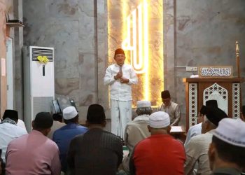 Safari Ramadan MUI Jambi di Tanjab Barat: Bupati Anwar Sadat Ajak Perkuat Ukhuwah di Masjid Al-Anwar