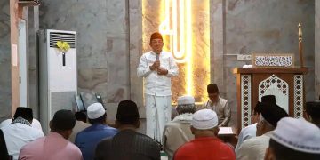 Safari Ramadan MUI Jambi di Tanjab Barat: Bupati Anwar Sadat Ajak Perkuat Ukhuwah di Masjid Al-Anwar