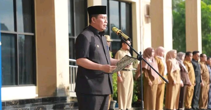 Wabup Katamso Tekankan Sinergi dan Kinerja ASN dalam Apel Gabungan