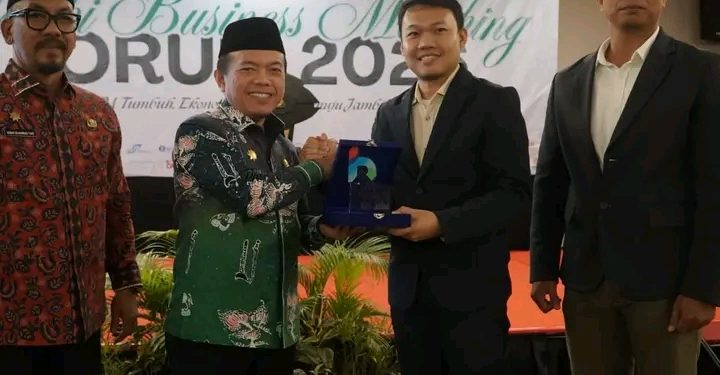 Gubernur Al Haris Tekankan Penguatan UMKM sebagai Pilar Ketahanan Ekonomi di Jambi Business Matching Forum 2026