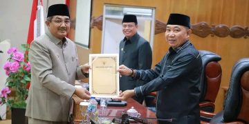 Bupati UAS Sampaikan Tanggapan atas Pemandangan Umum Fraksi DPRD terhadap LKPJ 2025