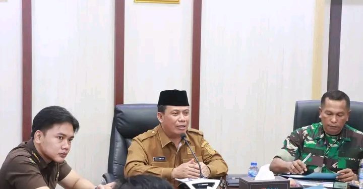 Wabup Katamso Pimpin Rapat Audiensi Percepatan Pembangunan Gerai KDKMP Tanjung Jabung Barat