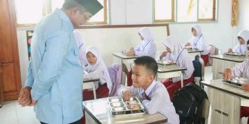 Bupati Anwar Sadat Pastikan Pelaksanaan Tes Akademik SD Berjalan Lancar