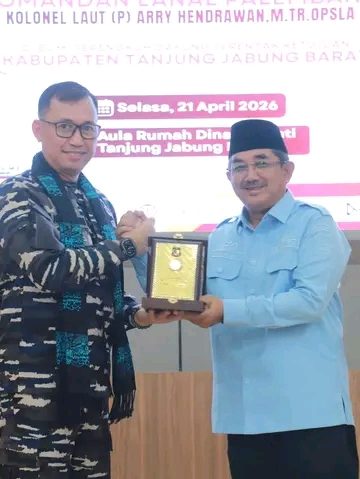 Bupati Anwar Sadat Sambut Kunker Danlanal Palembang, Perkuat Sinergi Keamanan Maritim