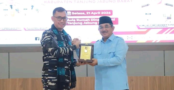 Bupati Anwar Sadat Sambut Kunker Danlanal Palembang, Perkuat Sinergi Keamanan Maritim