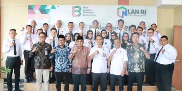 Bupati Tanjab Barat Pantau Uji Kompetensi JPT Pratama di LAN Jatinangor