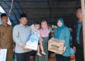 Bupati Anwar Sadat Salurkan Bantuan untuk Korban Kebakaran Teluk Nilau