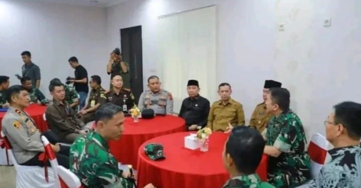 Perkuat Sinergi TNI-Pemda, Ketua DPRD Tanjabbar Hadiri Penyambutan Pangdam XX/Tuanku Imam Bonjol
