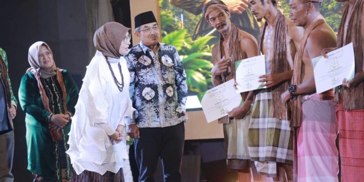 Bupati Anwar Sadat Hadiri Festival Raden Hamzah 2026, Apresiasi Perjuangan Suku Anak Dalam dalam Sejarah Jambi