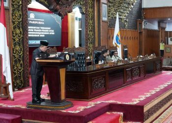 Gubernur Al Haris Jawab Pandangan Umum Fraksi DPRD: Komitmen Perkuat Tata Kelola dan Kesejahteraan Masyarakat