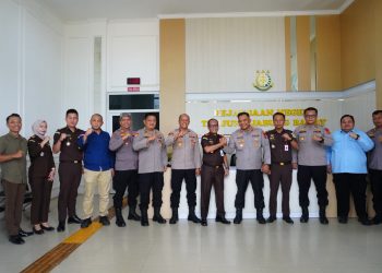 Tingkatkan Sinergitas, Kapolres Tanjab Barat Silaturahmi ke Kejari