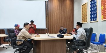 Pimpin Rapat, Angsori Harap Tim Kesenian Tanjab Barat Bisa Mengharumkan Nama Daerah