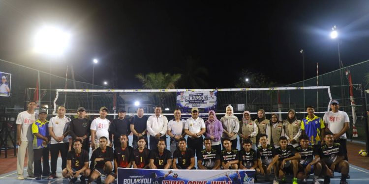 Bupati Anwar Sadat Buka Turnamen Voli Antar-Klub Tanjab Barat 2026, Siapkan Atlet Menuju Kejurprov 2027