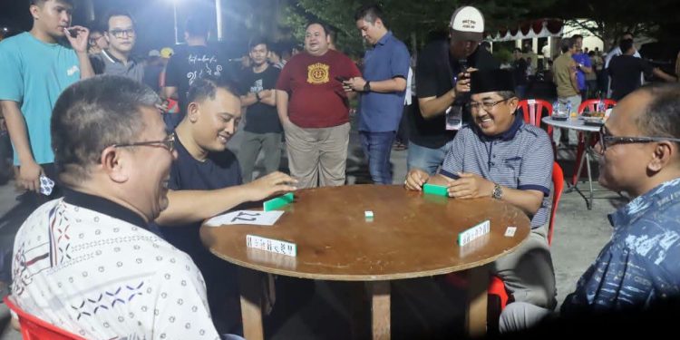 Bupati Anwar Sadat Resmi Buka Lomba Domino Berpasangan, Semarakkan HUT RI ke-81 dan Hari Jadi ke-61 Tanjab Barat