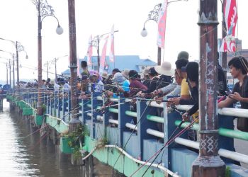 Ratusan Pemancing Padati WFC, Semarak Lomba Mancing Warnai Peringatan HUT RI dan HUT Tanjab Barat