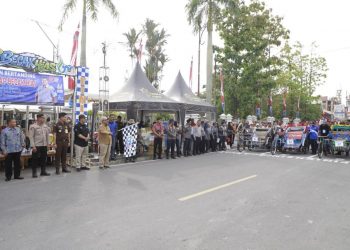 Tradisi Lomba Balap Becak Hias Semarakkan HUT RI ke-81 dan Hari Jadi ke-61 Tanjab Barat