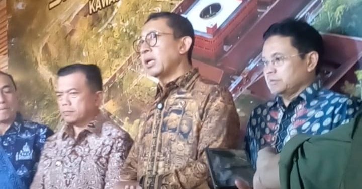 Tegas, Menbud Fadli Zon Usulkan Tutup Saja Stockpilenya !