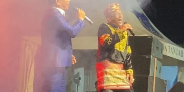 Pentas Seni Budaya Kerinci Sukses “Guncang” Kota Kuala Tungkal