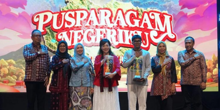 Meriah!!! Penutupan Festival Pusparagam Negeriku Dari Jambi Untuk Indonesia