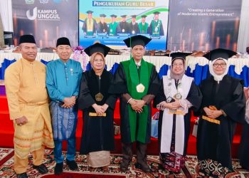 Ketua DPRD Tanjab Barat Hadiri Pengukuhan Guru Besar di UIN STS Jambi